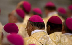 Image of The conference points out that the country's consecration to the Holy Spirit is not just a pious act but becoming aware that God has chosen us for himself, for his service and to bear fruits of holiness.