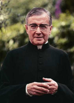 Image of O God, through the mediation of Mary our Mother, you granted your priest St. Josemaría countless graces, choosing him as a most faithful instrument to found Opus Dei, a way of sanctification in daily work and in the fulfillment of the Christian's ordinary duties. Grant that I too may learn to turn all the circumstances and events of my life into occasions of loving You and serving the Church, the Pope and all souls with joy and simplicity, lighting up the pathways of this earth with faith and love. Deign to grant me, through the intercession of St. Josemaría, the favor of ... (make your request). Amen.
<br>
<br>Our Father, Hail Mary, Glory be to the Father.”