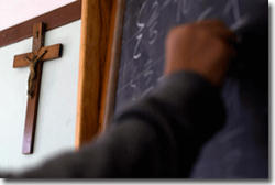 Image of The seven judges ruling on the case added that crucifixes in the classroom also restricted the 'right of children to believe or not to believe'.