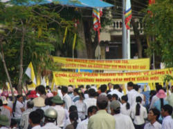 Image of There are fears that priests might become the victims of a new wave of violence. Redemptorists criticise unfair seizures by the government in Hanoi.