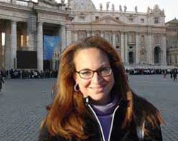 Image of Elizabeth Lev, an art historian who has written for Inside the Vatican, Sacerdos and First Things magazine. A regular columnist for Zenit, she is also the daughter of former U.S. Ambassador to the Vatican Mary Ann Glendon.