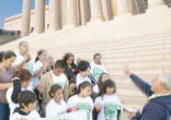 Image of Students praying outside of the US Supreme Court.
