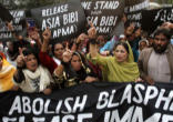 Image of Asia Bibi and the Governor who called for her pardon. He was assassinated on Tuesday, January 4, 2010.