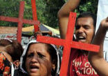 Image of Pakistani Christians in prayer