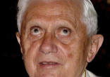 Image of Pope benedict XVI addressing the faithful at the Angelus Prayer