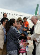 Image of Pope Francis returned from Greece with twelve migrants (EPA).