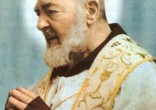 Image of St. Padre Pio's relics will tour the United States.