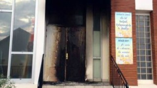 The Armenian Evangelical Church of Alfortville was the victim of an arson attack early Sunday morning (Facebook).