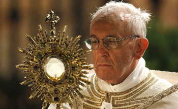 Pope Francis spoke about Jesus' commandment to love God, and explained that we find the grace to love through the Eucharist.