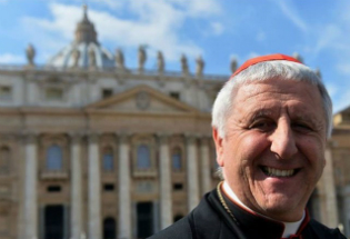 Cardinal Giuseppe Versaldi shared the five keys to Catholic education.