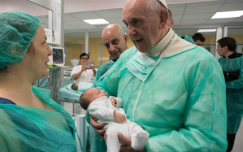 Pope Francis spoke to healthcare professionals today, asking them to pay special attention to the vulnerable when making decisions.