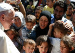 Image of Don't let fear keep you from welcoming the stranger, Pope says.