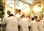 Image of A Canadian cardinal's message for priests has people applauding.