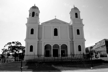 Image of Saint Ines church in the historical downtown