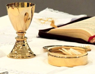 Image of Bishop Strickland is unavailable this Sunday, so Holy Mass will be offered by one of the priests of the Diocese of Tyler, Texas.