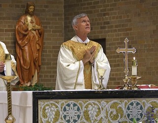 Image of Bishop Strickland during a previous Mass.