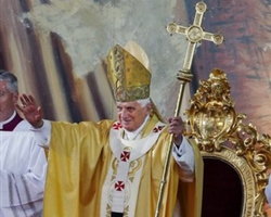 Image of The Holy Father encouraged the Christians in the Holy Land with these words: I hope my presence here is a sign that you are not forgotten, that your persevering presence and witness are indeed precious in God’s eyes and integral to the future of these lands.