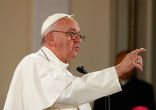 Image of Pope Francis sends an important message to all Catholics for World Communications Day.
