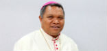 Image of Is Bishop Hubertus Leteng the new Bishop of Bling? 